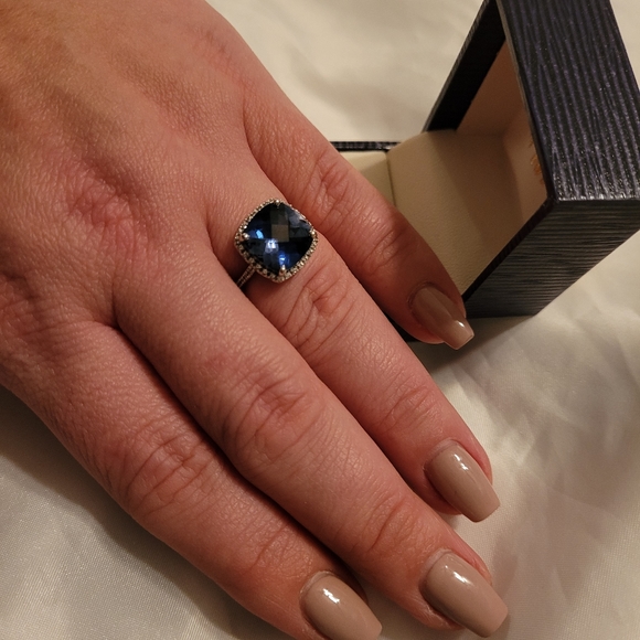 Halo Sapphire Style Ring - Picture 5 of 7